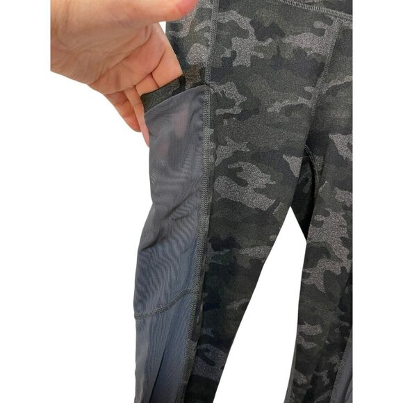 Fabletics High-Waisted PowerHold 7/8 Leggings in Dark Olive Camo Small - Picture 3 of 7